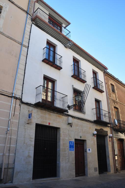 Apartamentos Turisticos Architettura Ubeda Экстерьер фото