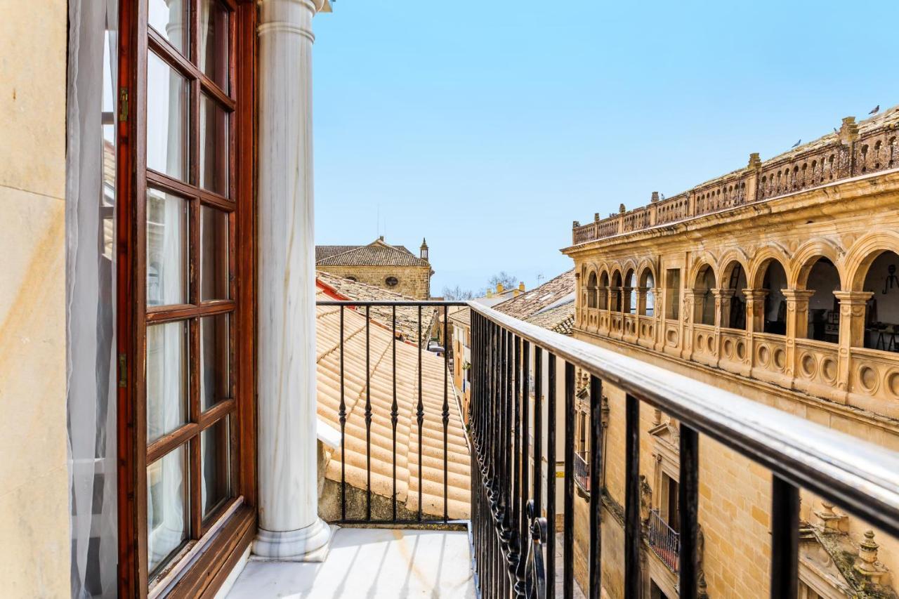 Apartamentos Turisticos Architettura Ubeda Экстерьер фото